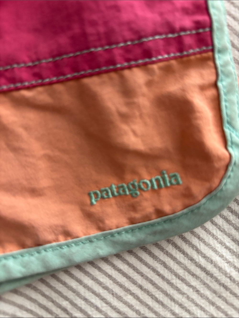 4T Patagonia Boy shorts - Picture 13 of 13